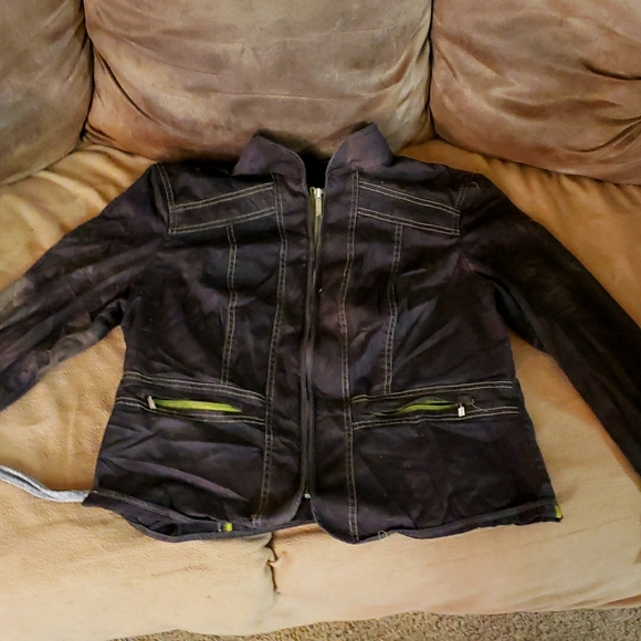 Cropped black and yellow jean jacket - Picture 1 of 3